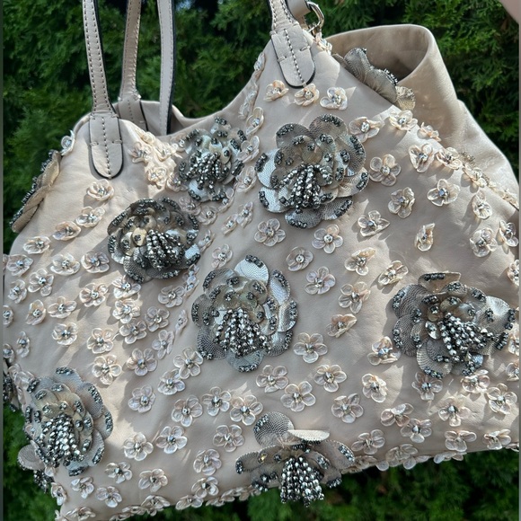 Valentino Metallic Gray Handbag - Picture 2 of 16